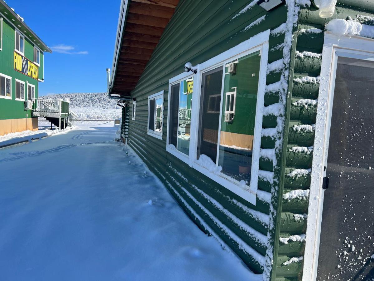 Bryce Sunset Inn Panguitch Exterior foto